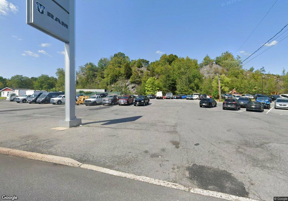 1217 Blue Valley Dr, Pen Argyl, PA 18072 - photo 1