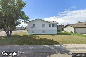 802 5th St W, Hardin, MT 59034