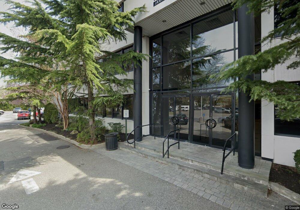 2171 Jericho Turnpike, ComMacK, NY 11725 - photo 1