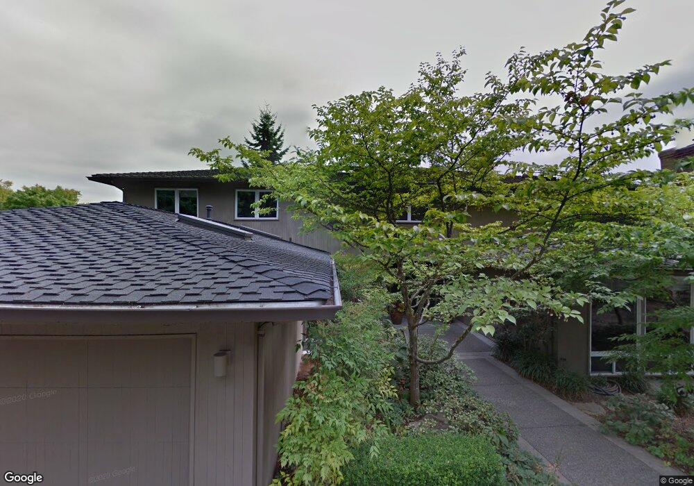 4852 E Mercer Way, Mercer Island, WA 98040 - photo 1