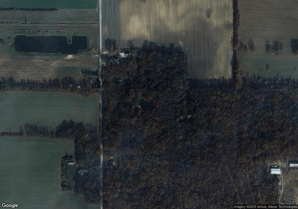 7612 N 925 E, Walkerton, IN 46574 - photo 1