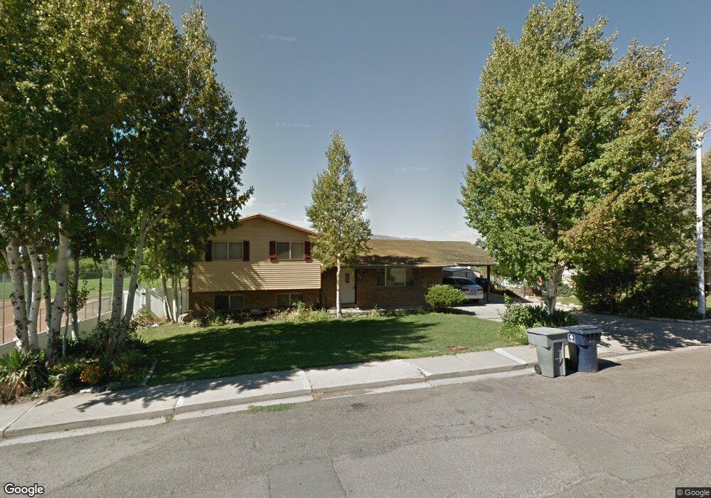 690 Mohican Ln, Pleasant Grove, UT 84062 - photo 1