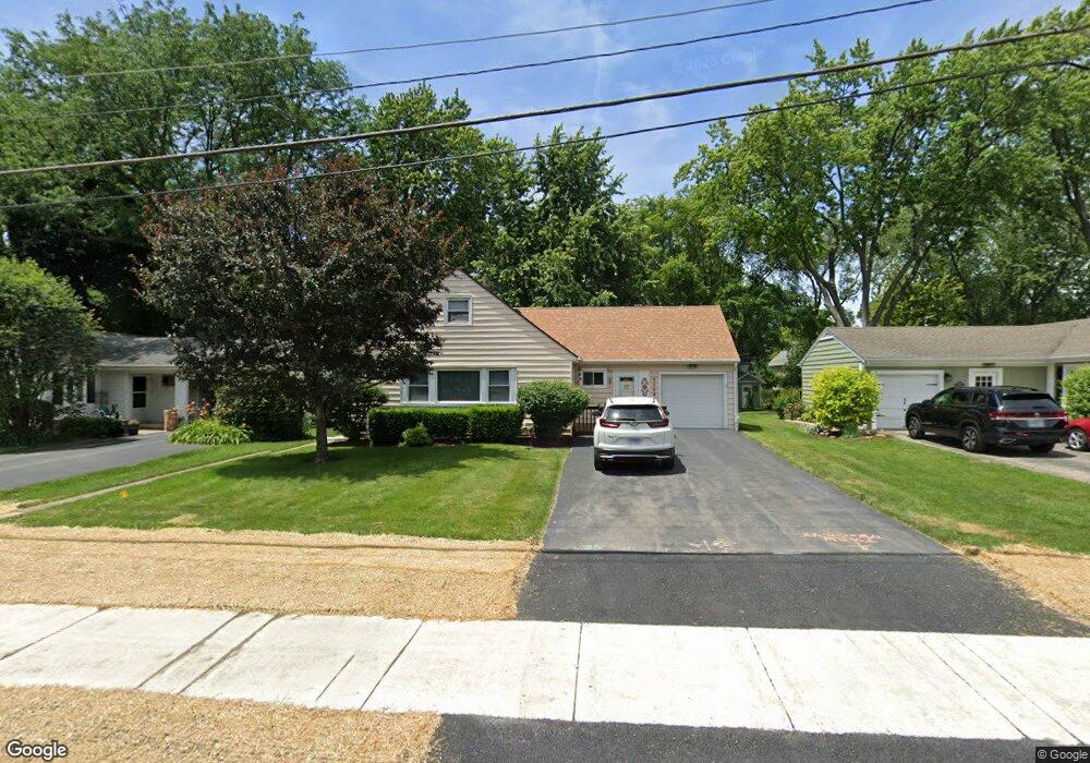 529 N Columbia St, Naperville, IL 60563 - photo 1