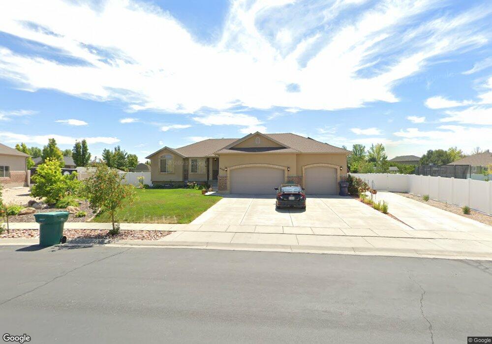 6129 W 5200 S, Hooper, UT 84315 - photo 1