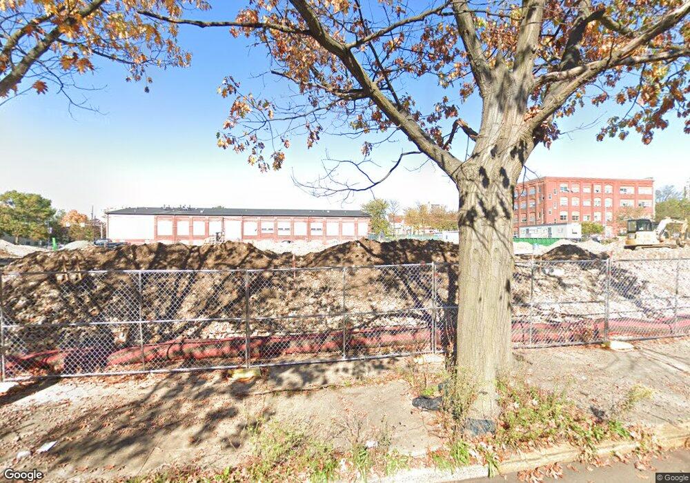 221 Chestnut St, Reading, PA 19611 - photo 1