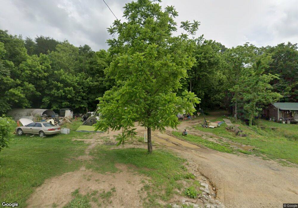 3385 Cherokee Dr, Morristown, TN 37814 - photo 1