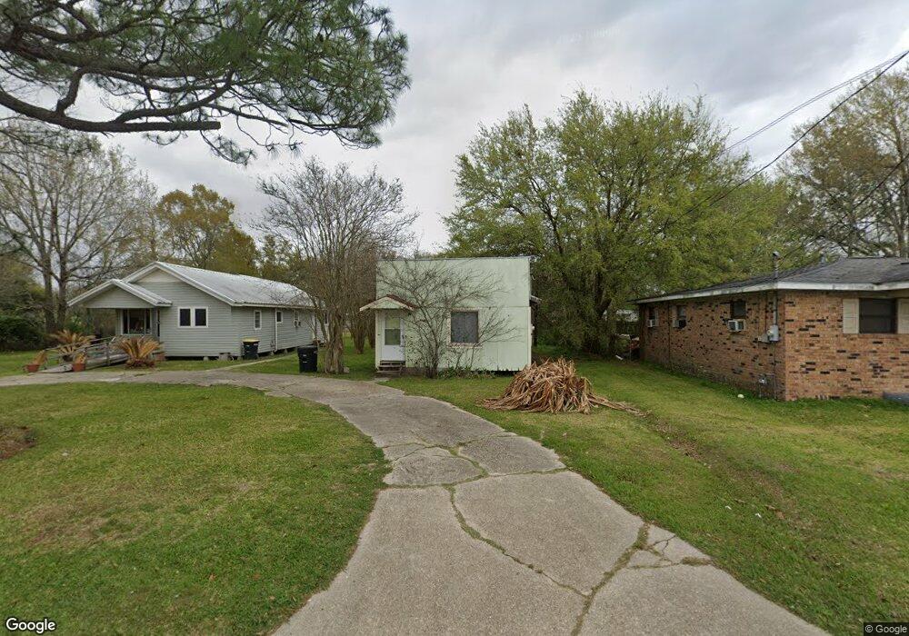 213 Daspit Rd, New Iberia, LA 70563 - photo 1