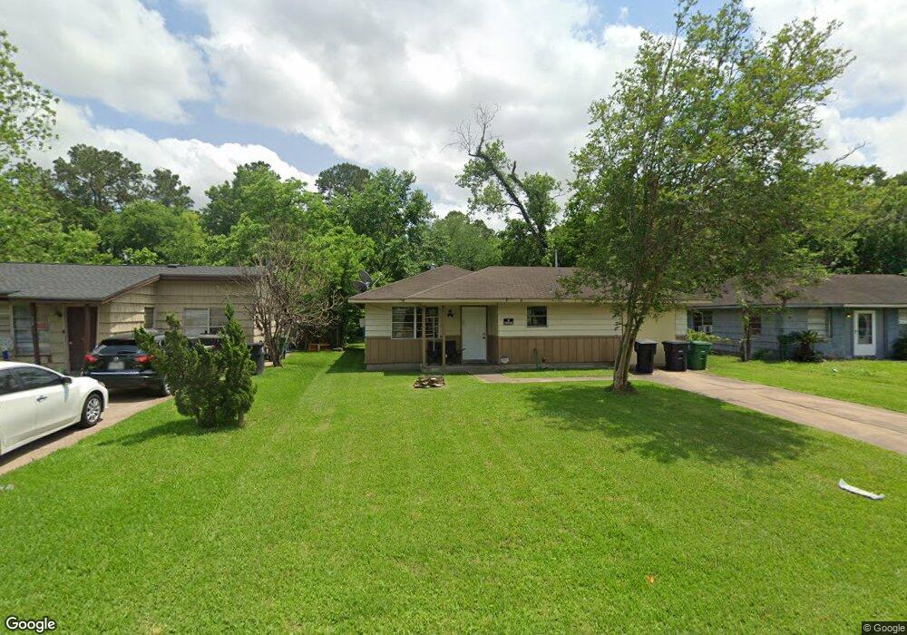 7716 Bretshire Dr, Houston, TX 77016 - photo 1