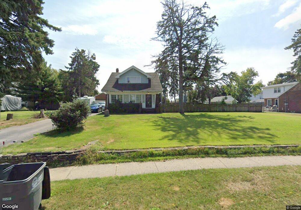 2326 Ottawa River Rd, Toledo, OH 43611 - photo 1