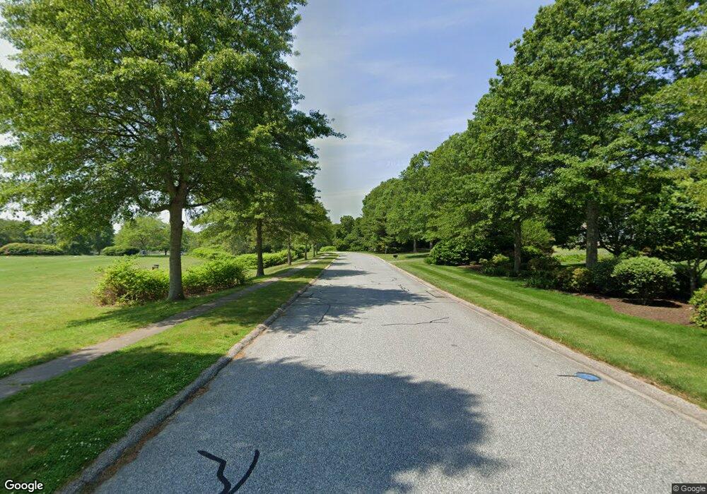 55 Victoria Ln, South Kingstown, RI 02879 - photo 1