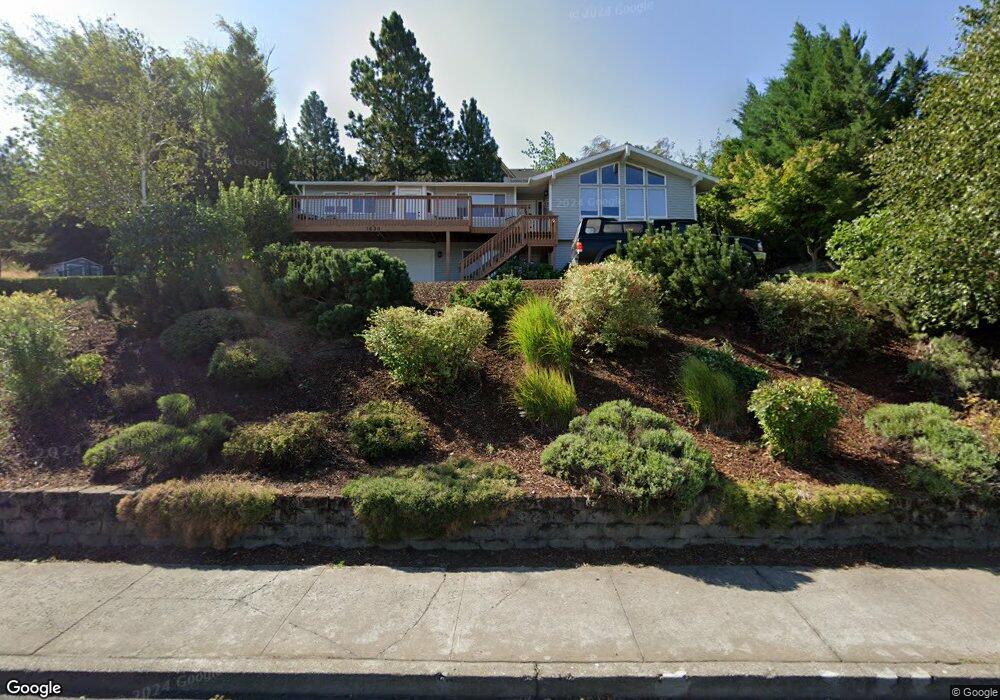 1630 E 19th St, the Dalles, OR 97058 - photo 1