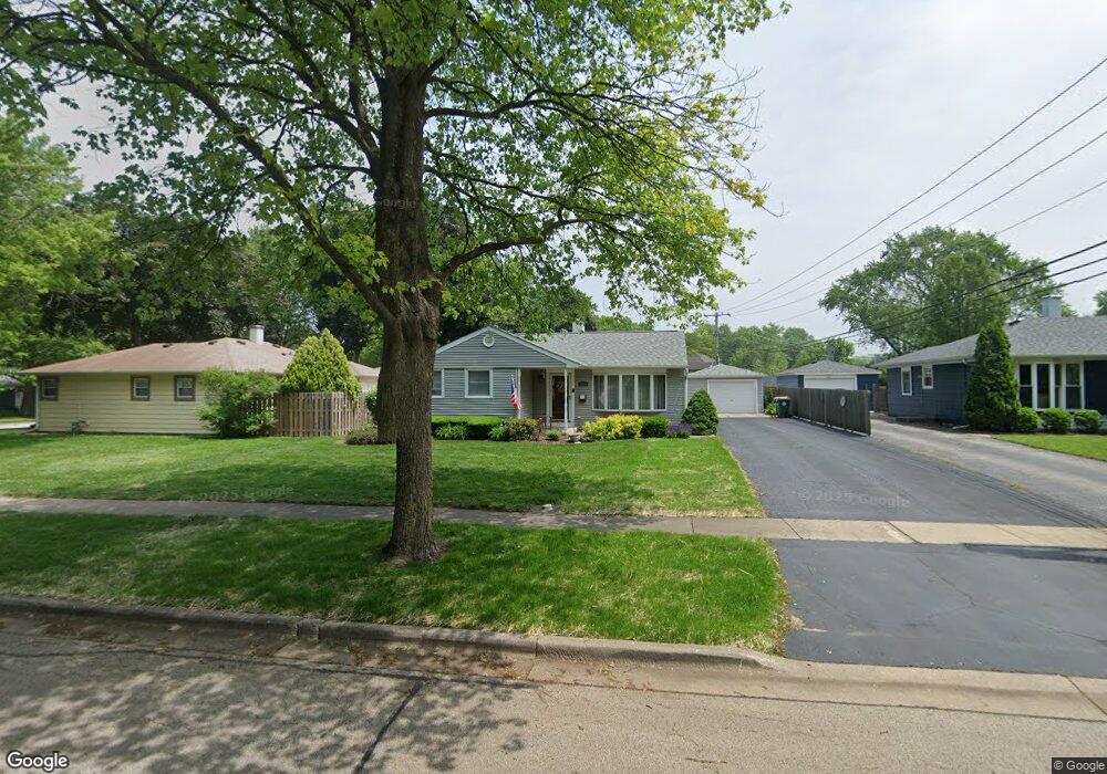 3304 Pheasant Dr, Rolling Meadows, IL 60008 - photo 1