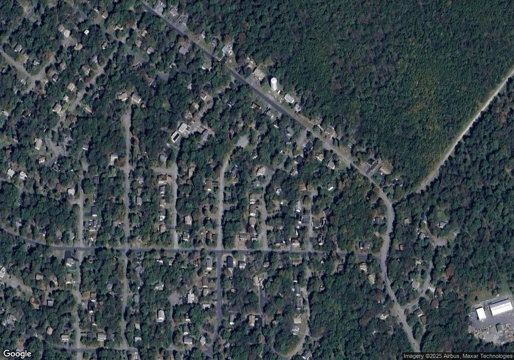 7196 Parkview Dr, Tobyhanna, PA 18466 - photo 1