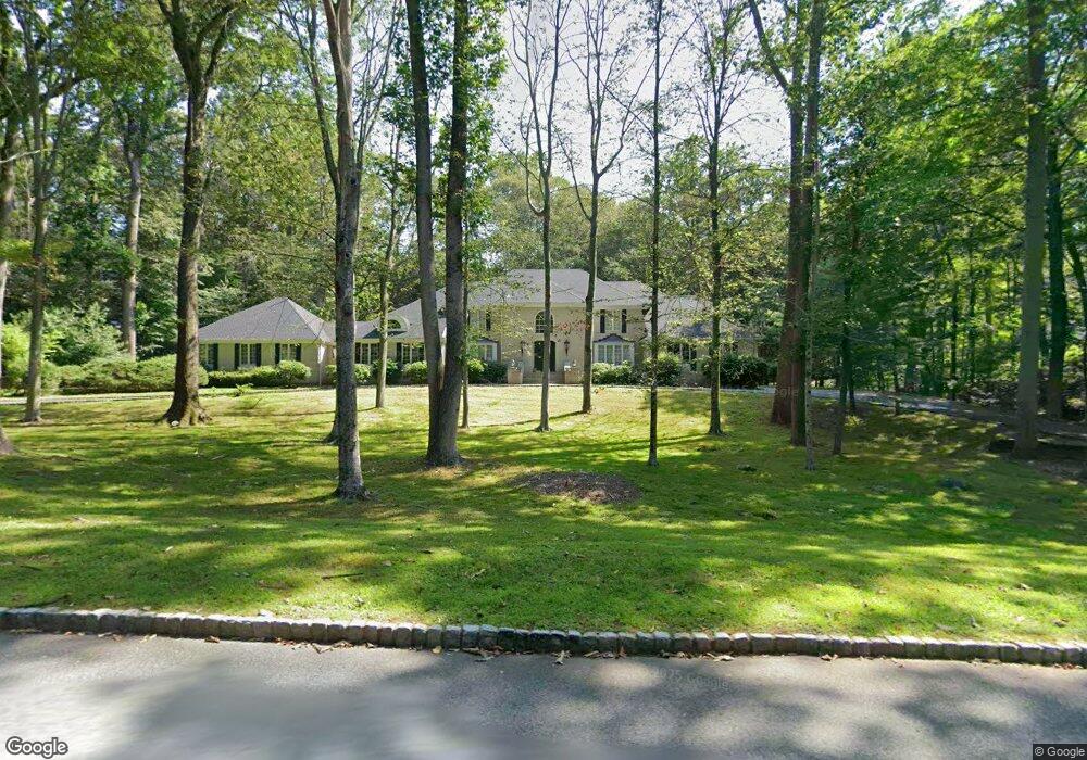 10 Glenwood Dr, Saddle River, NJ 07458 - photo 1