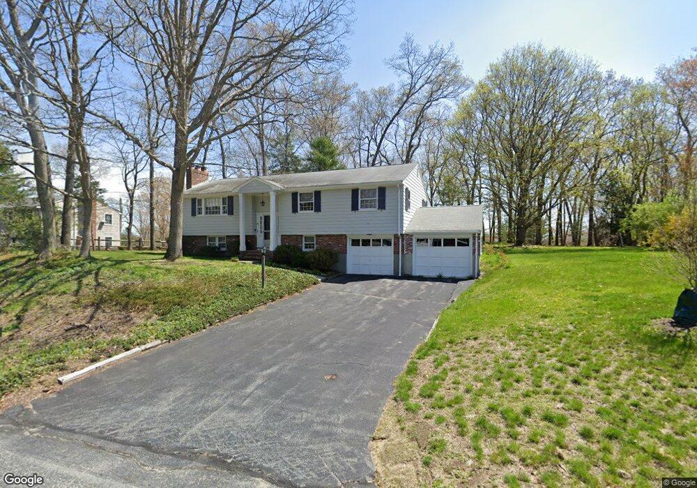 54 Crabtree Rd, Concord, MA 01742 - photo 1