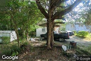67 E Harris St, Reynolds, GA 31076