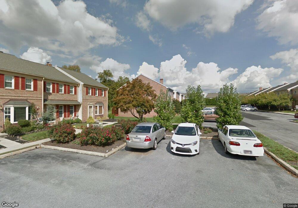 70 Winchester Ct, Reading, PA 19606 - photo 1