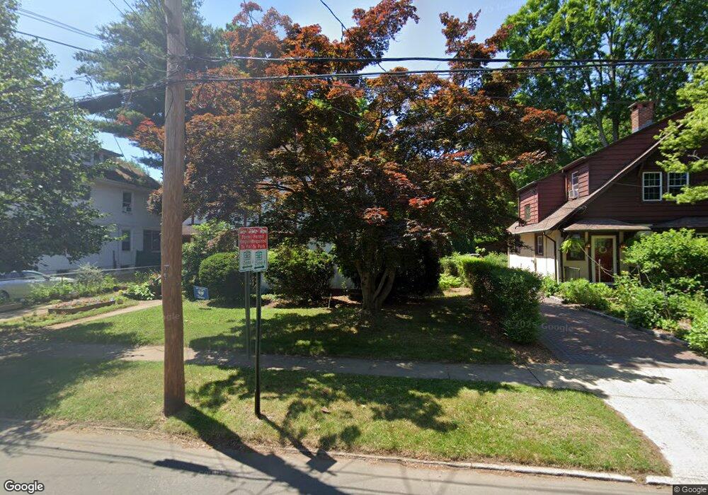 20 Elmwood Rd, New Haven, CT 06515 - photo 1