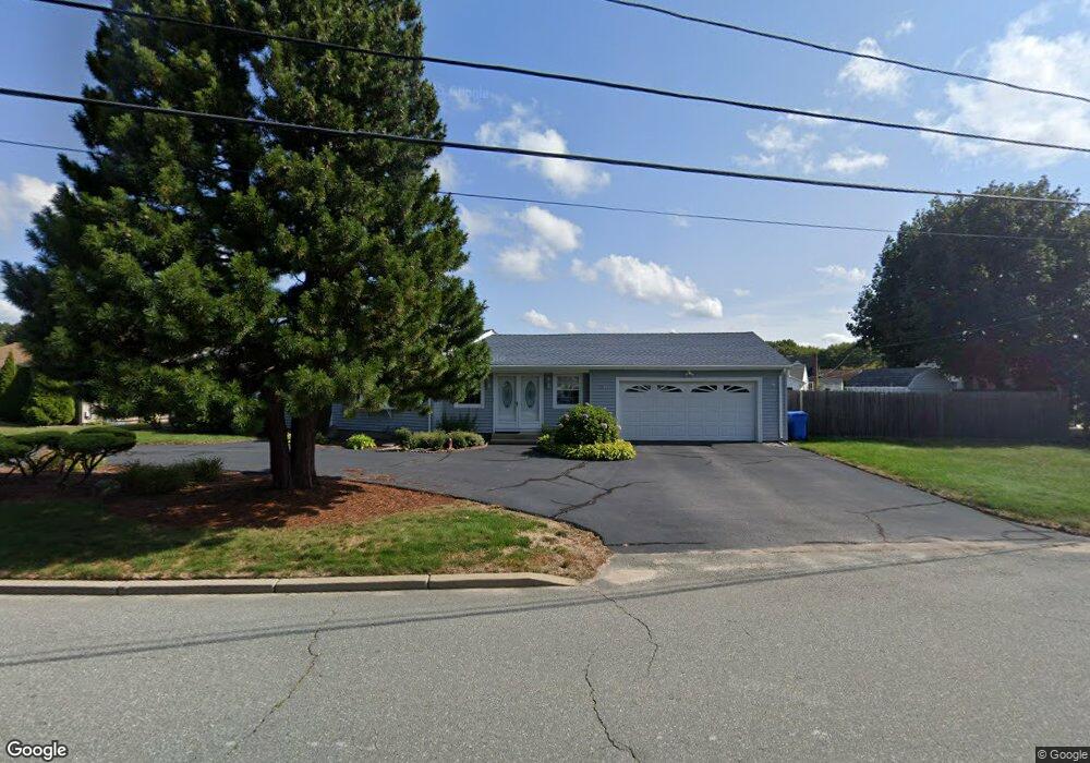 33 Elton Cir, Cranston, RI 02921 - photo 1