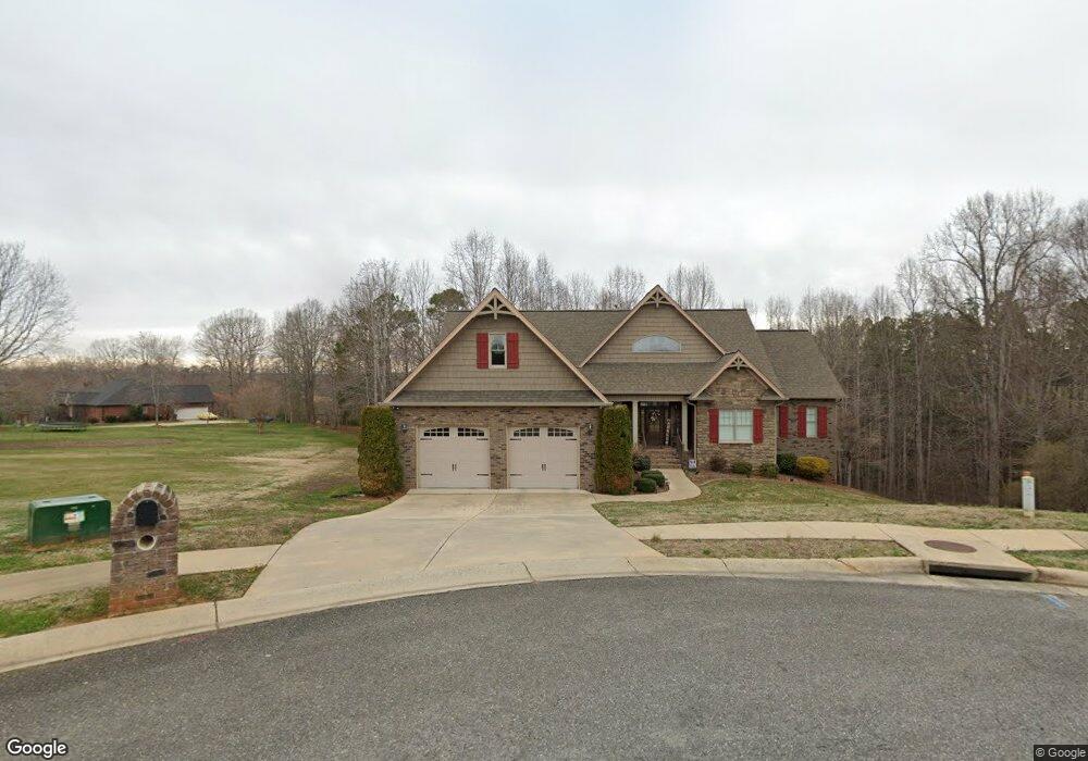 702 Kensington Ct, Shelby, NC 28152 - photo 1