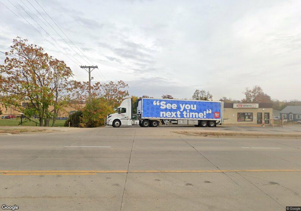 2844 Mount Vernon Rd SE, Cedar Rapids, IA 52403 - photo 1