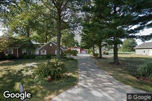 303 W Elm St, Teutopolis, IL 62467