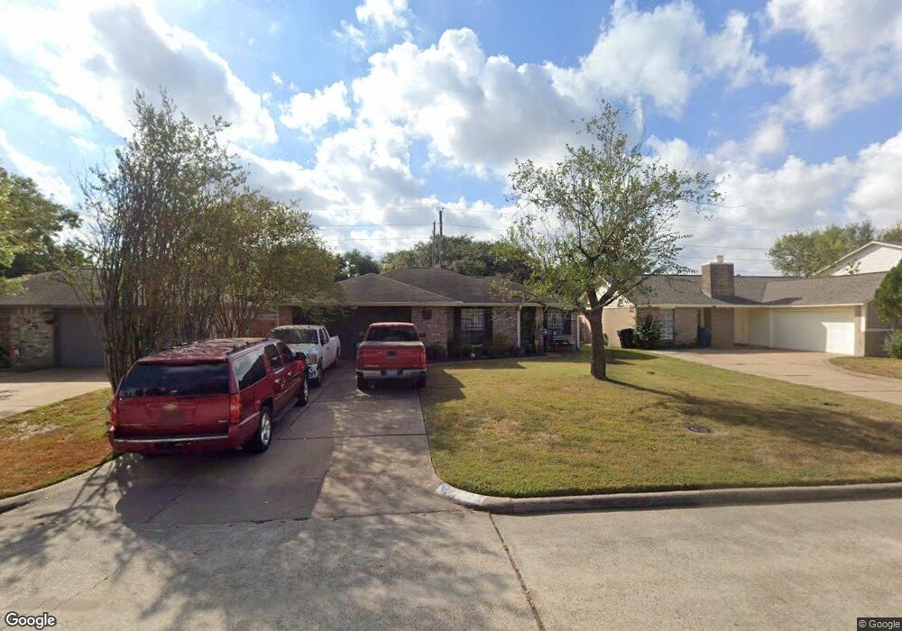 7839 Lumber Jack Dr, Houston, TX 77040 - photo 1