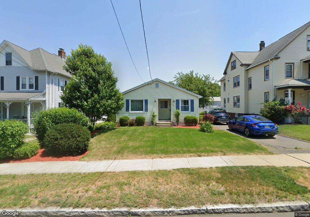 381 Springfield St, Chicopee, MA 01013 - photo 1