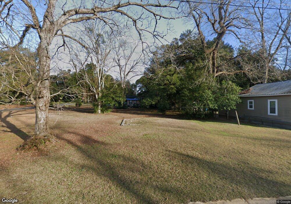903 Saint Luke St, Bainbridge, GA 39819 - photo 1