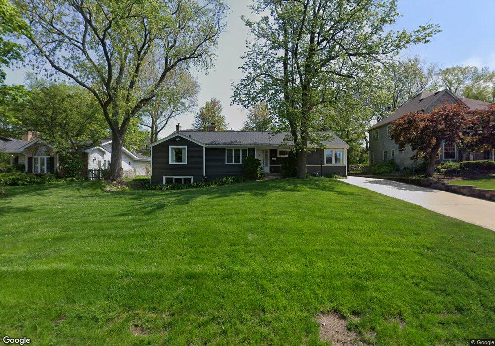 1005 Gamon Rd, Wheaton, IL 60189 - photo 1