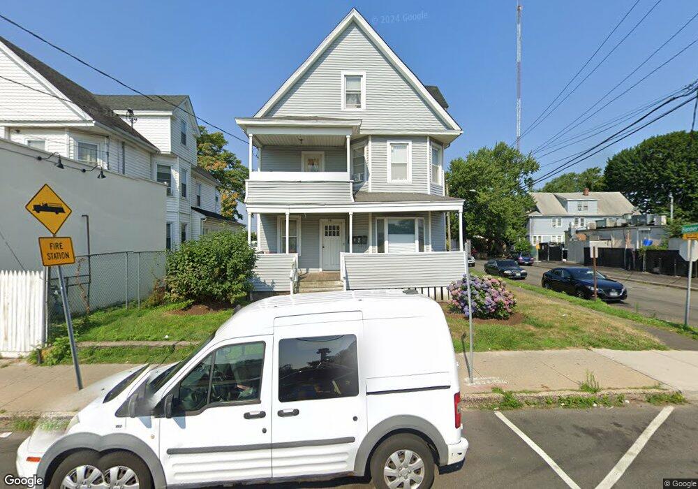 341 Shippan Ave unit 2, Stamford, CT 06902 - photo 1