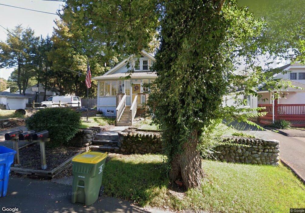 19 Pear St, Waterbury, CT 06708 - photo 1