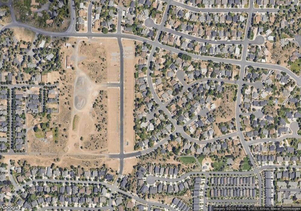 20720 Wishing Well Ct, Bend, OR 97701 - photo 1