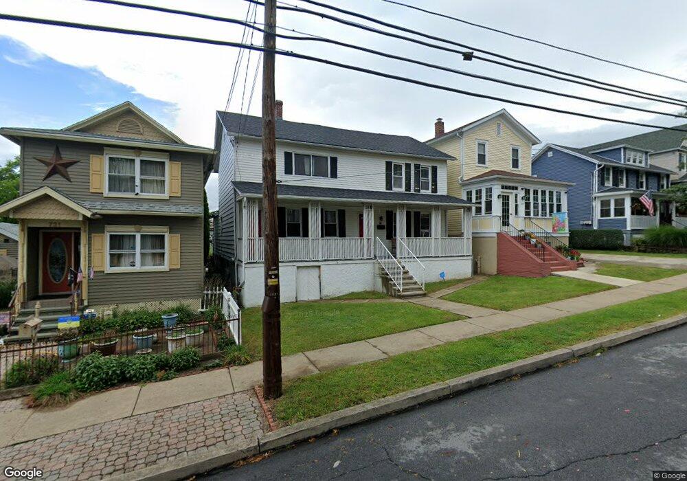 723 Beech St, Scranton, PA 18505 - photo 1