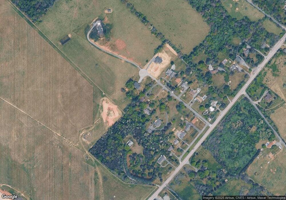 102 Captain Hizer Ln, Fort Defiance, VA 24437 - photo 1