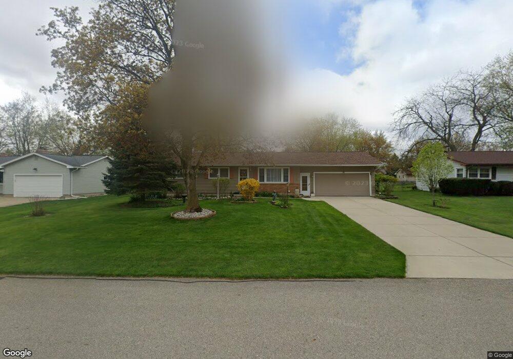 7519 Yorktown Rd, Lansing, MI 48917 - photo 1
