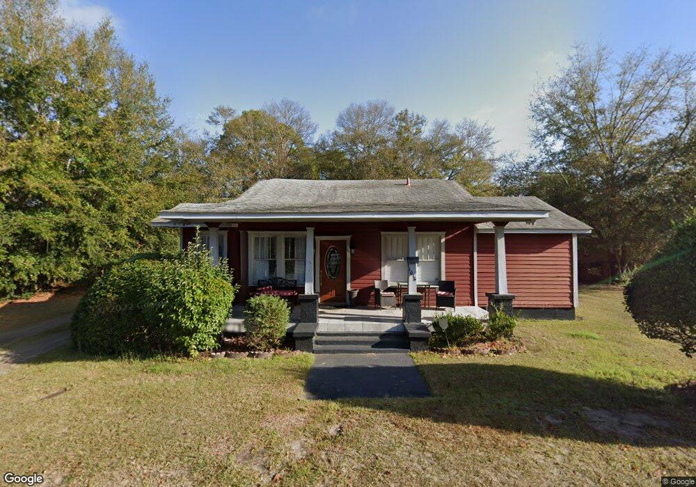 1016 Bonaventure Rd, Savannah, GA 31404 - photo 1