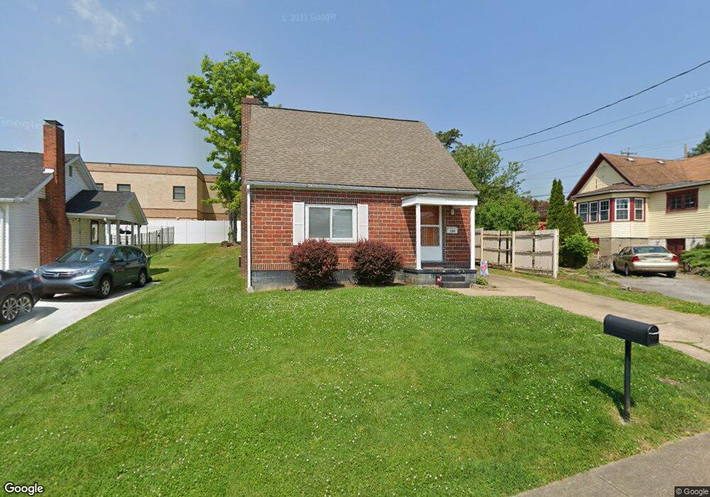 125 N Center St, Bridgeport, WV 26330 - photo 1