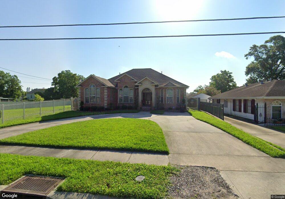 4963 Gallier Dr, New Orleans, LA 70126 - photo 1