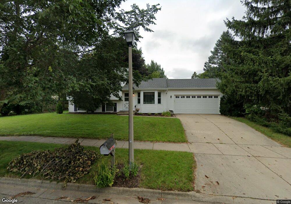 5900 Laporte Dr, Lansing, MI 48911 - photo 1