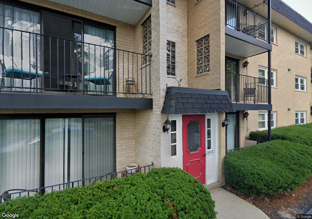 999 S Euclid Ave unit 2S, Elmhurst, IL 60126 - photo 1