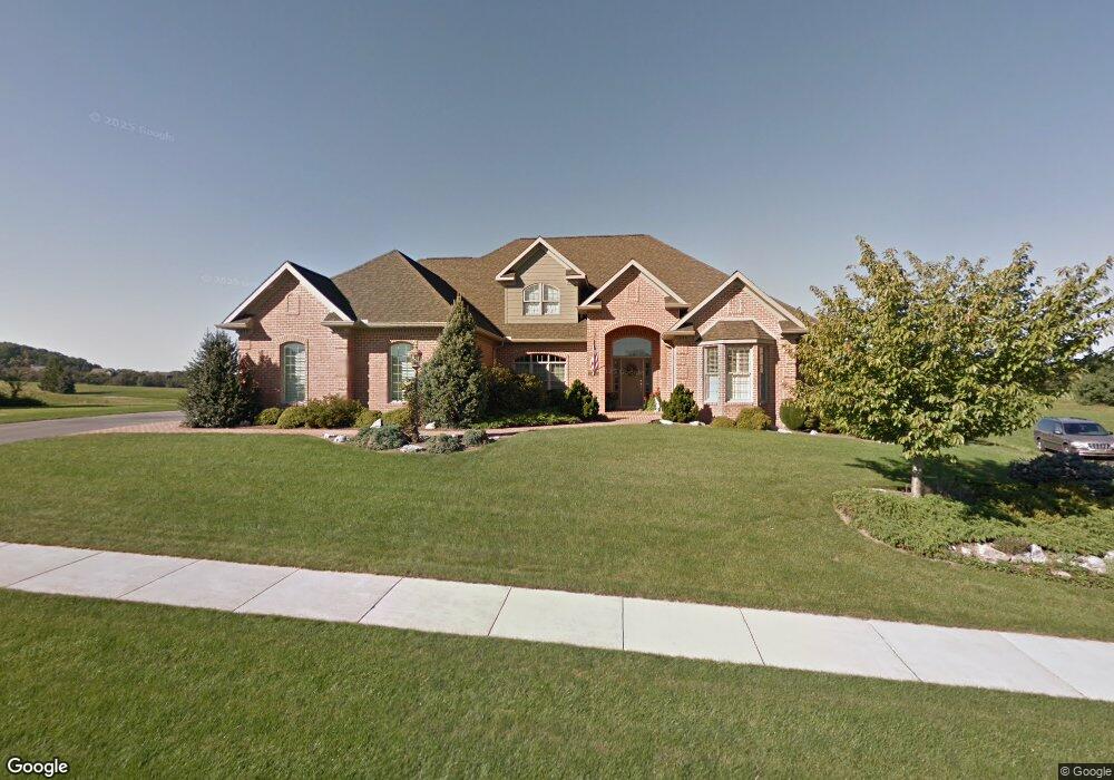 1653 Majestic Dr, Chambersburg, PA 17202 - photo 1