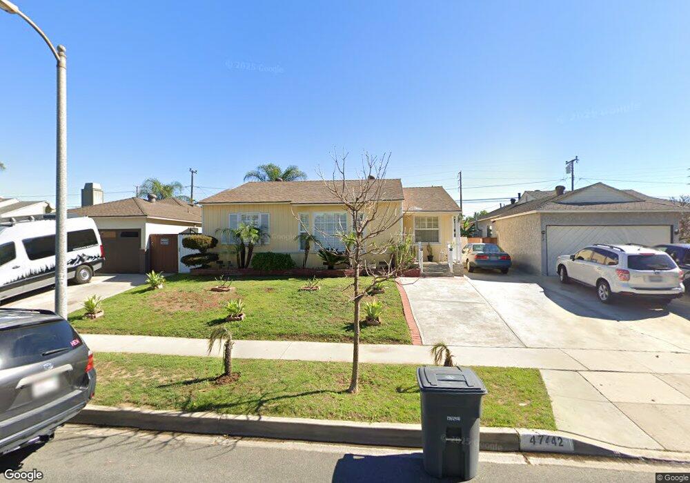 4742 Pimenta Ave, Lakewood, CA 90712 - photo 1