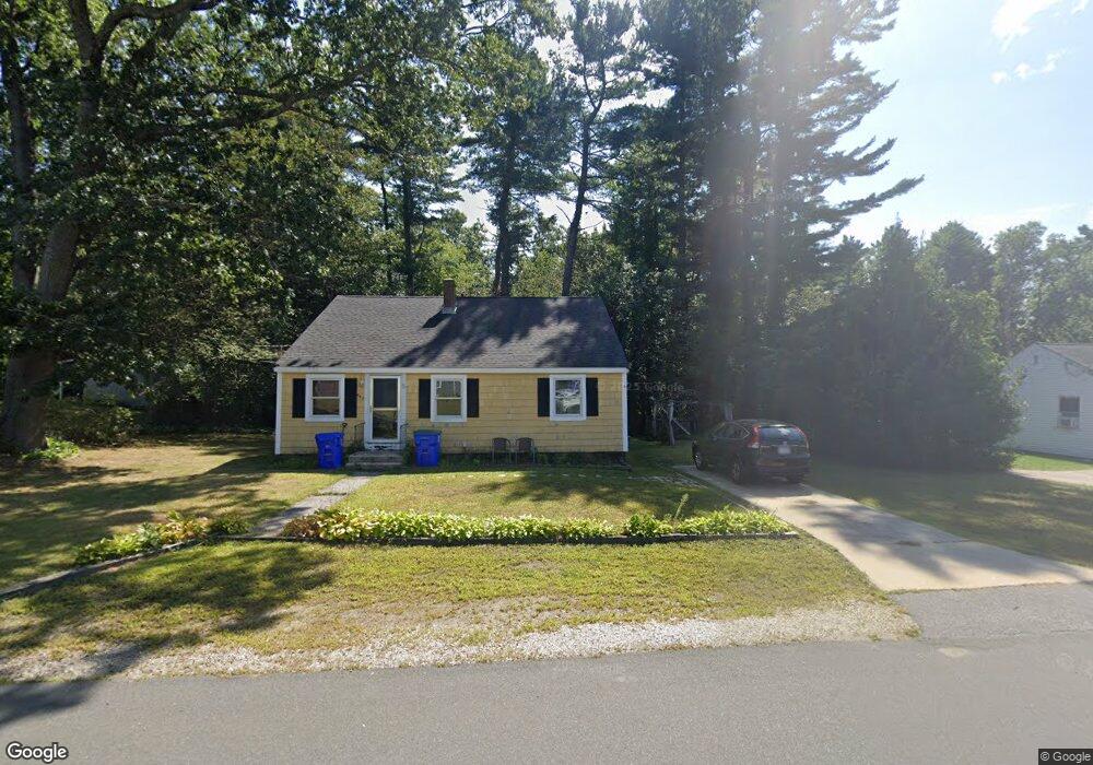 437 Forest St, Rockland, MA 02370 - photo 1