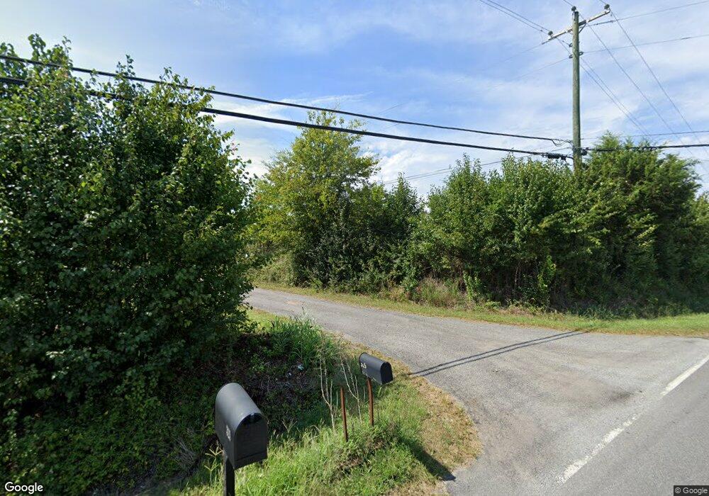 325 Campbell Rd SE, Calhoun, GA 30701 - photo 1