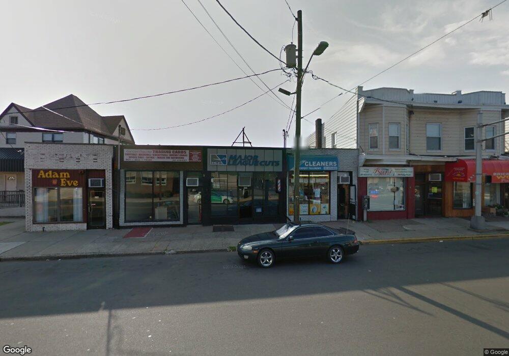 290 Ridge Rd, Lyndhurst, NJ 07071 - photo 1