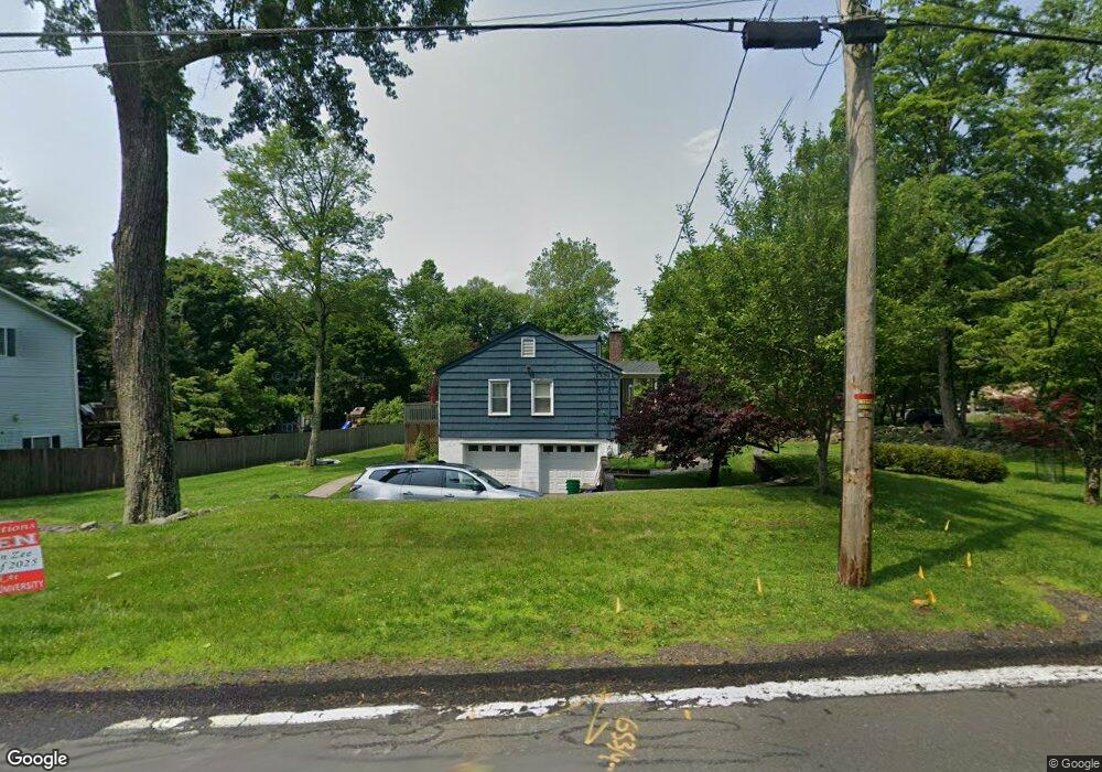 250 S Greenbush Rd, Orangeburg, NY 10962 - photo 1