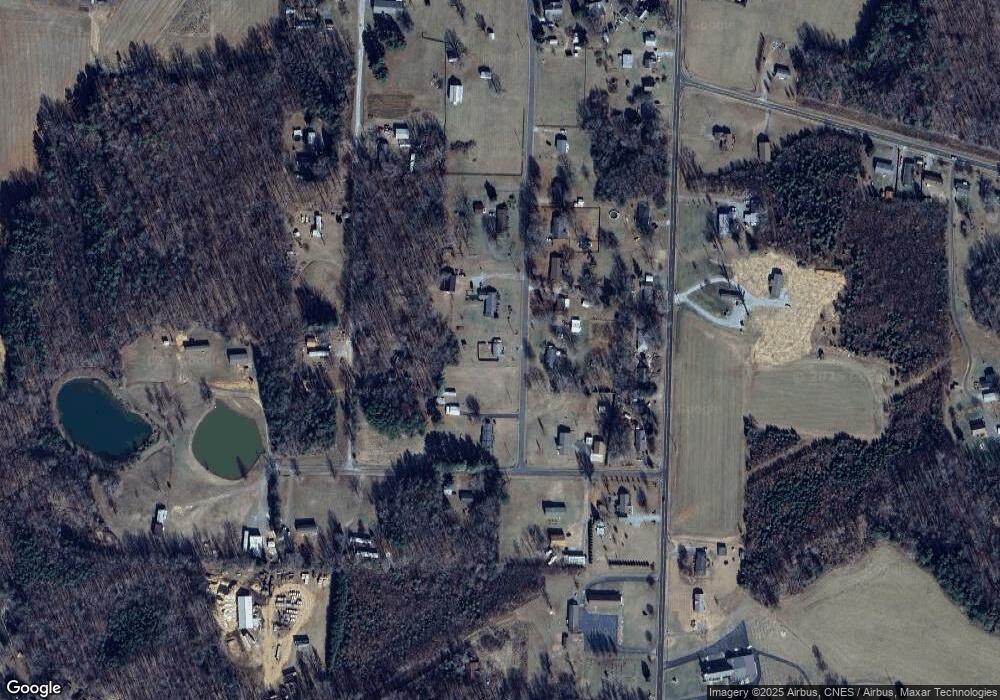 1258 Rockingham Dr, Reidsville, NC 27320 - photo 1