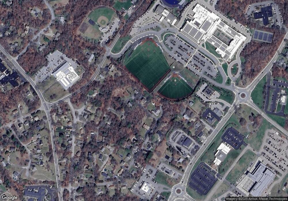 22 Weston St, Plymouth, MA 02360 - photo 1