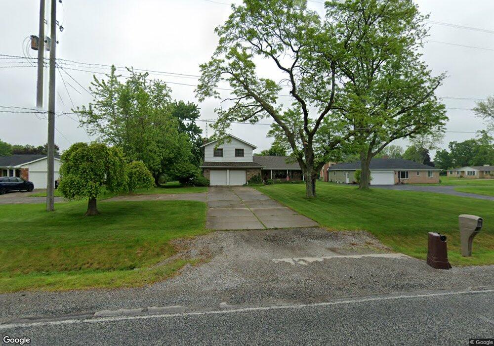 5176 N Mckinley Rd, Flushing, MI 48433 - photo 1